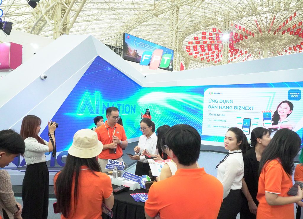 fpt-biznext-tai-trien-lam-thanh-tuu-dat-nuoc-80-nam-voi-giai-phap-xuat-hoa-don-dien-tu-tu-may-tinh-tien (1)