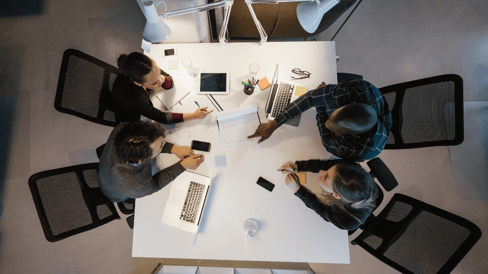 Hội đồng quản trị công ty cổ phần là gì?