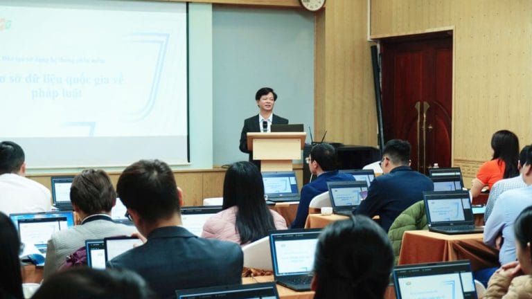 fpt-song-hanh-cung-bo-tu-phap-hien-dai-hoa-cong-tac-quan-ly-voi-he-thong-co-so-du-lieu-quoc-gia-ve-phap-luat (1)