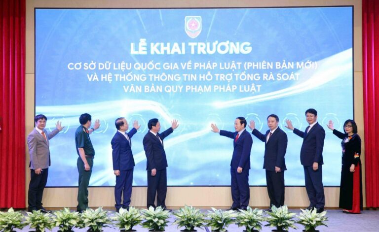 Le-Khai-truong-ha-tang-so-va-du-lieu-san-sang-cho-cuoc-tong-ra-soat-van-ban-quy-pham-phap-luat-toan-quoc-1776938080 (1)