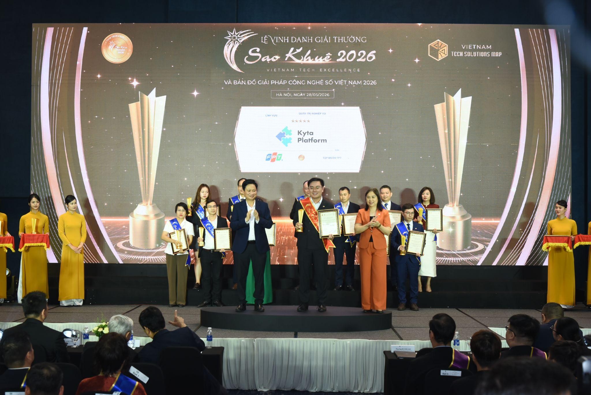 Kyta-Platform-–-nen-tang-Low-code-No-code-va-AI-thuc-day-tu-dong-hoa-va-van-hanh-thong-minh-cho-doanh-nghiep-va-chinh-phu-–-duoc-nhan-giai-o-linh-vuc-Quan-tri-nghiep-vu-va-duoc-xep-hang-5-sao-17800